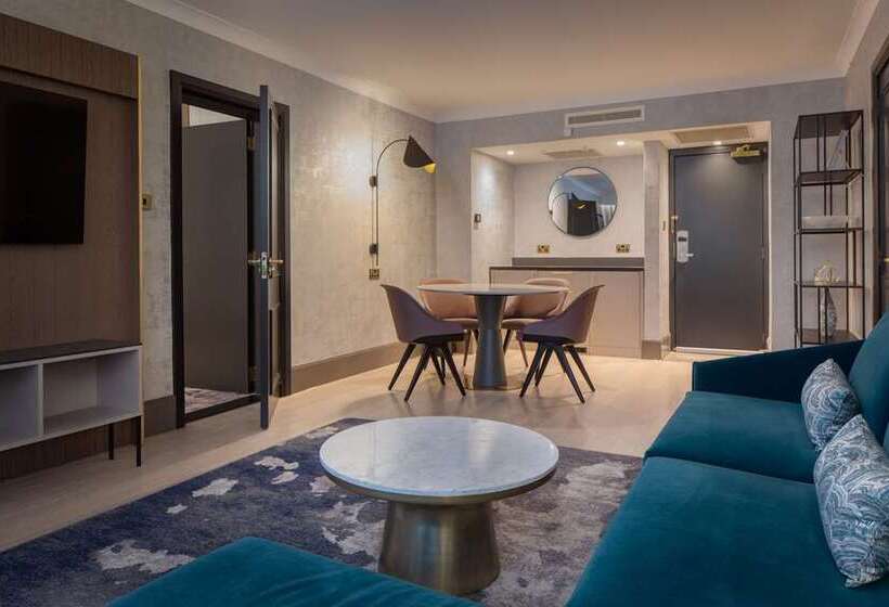 בית מלון כפרי Hilton Glasgow