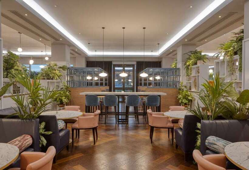 בית מלון כפרי Hilton Glasgow