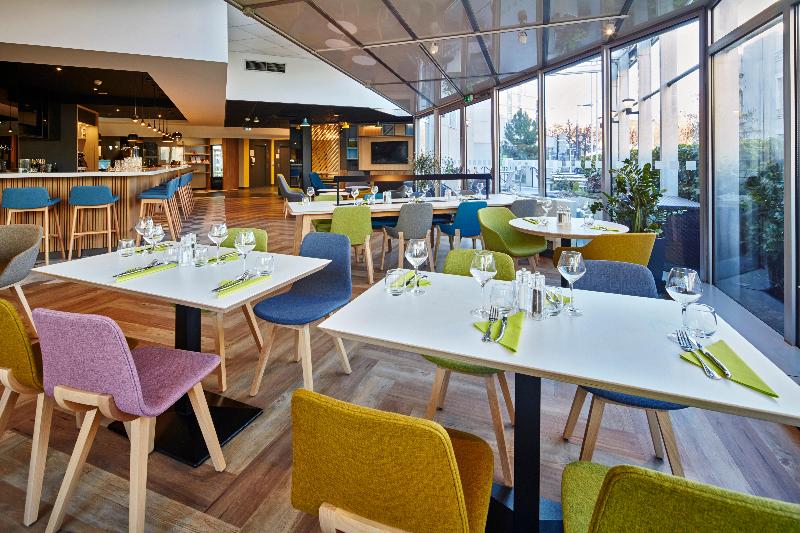 هتل Holiday Inn Clermont Ferrand Centre, An Ihg