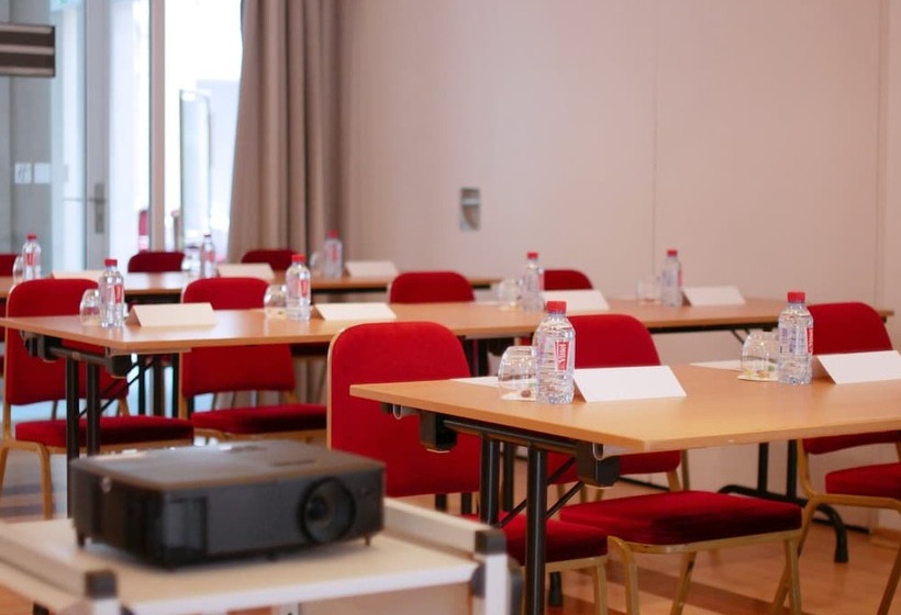 Отель Holiday Inn Resort Le Touquet, An Ihg