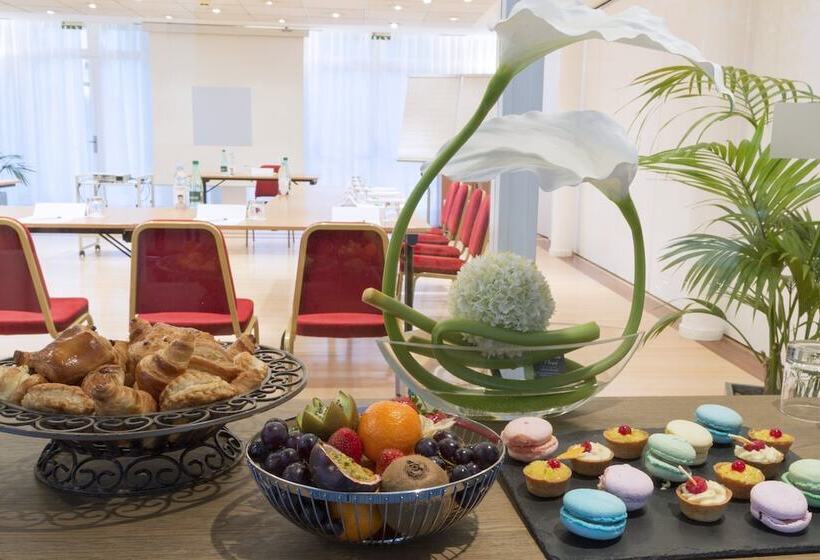 Отель Holiday Inn Resort Le Touquet, An Ihg