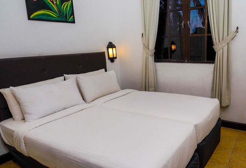 هتل Holiday Villa Beach Resort & Spa Cherating