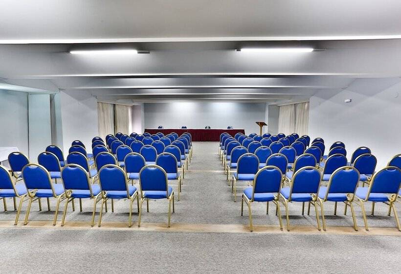 호텔 Home Green Home