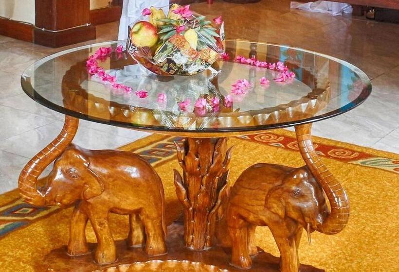 酒店 Horizon Palace