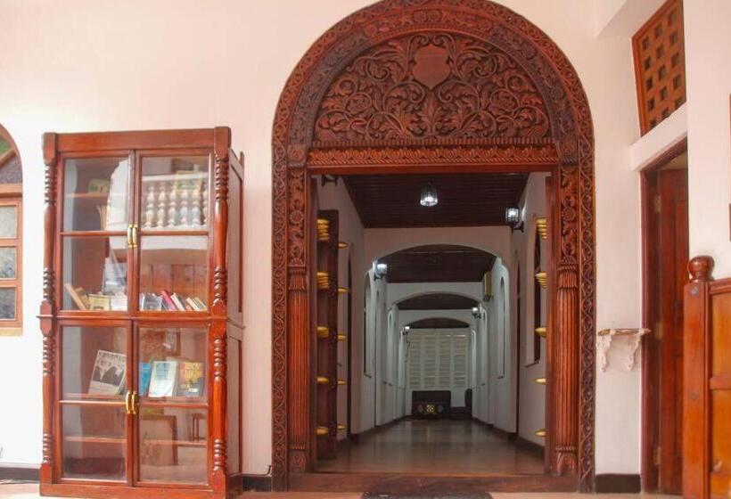 酒店 Horizon Palace