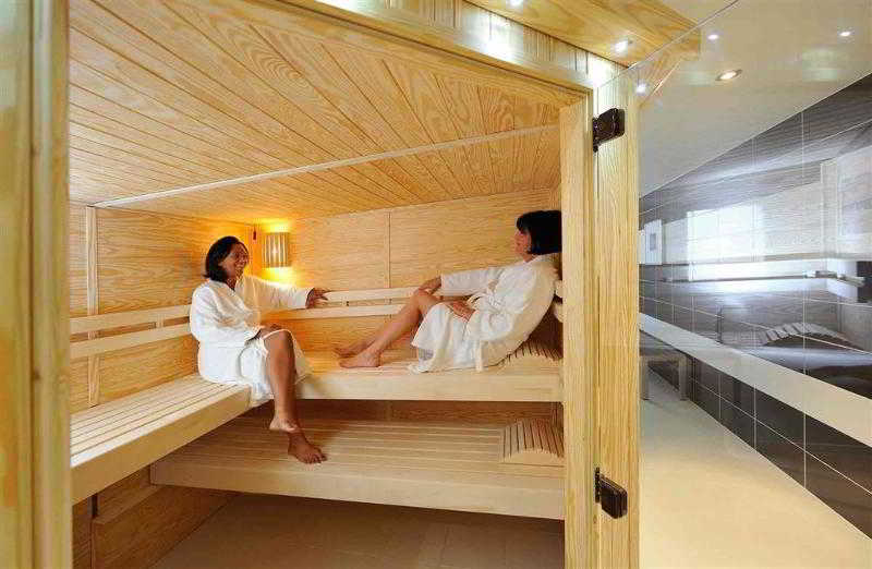 בית מלון כפרי Hôtel Mercure Rouen Centre Champdemars