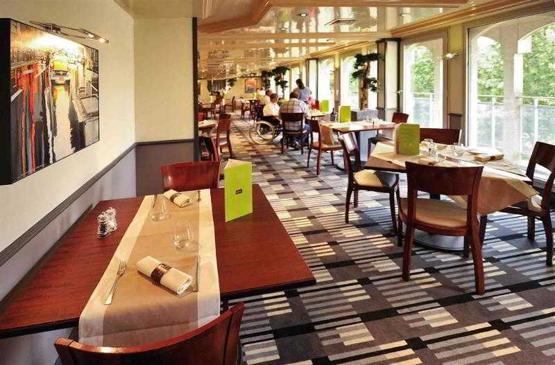 בית מלון כפרי Hôtel Mercure Rouen Centre Champdemars