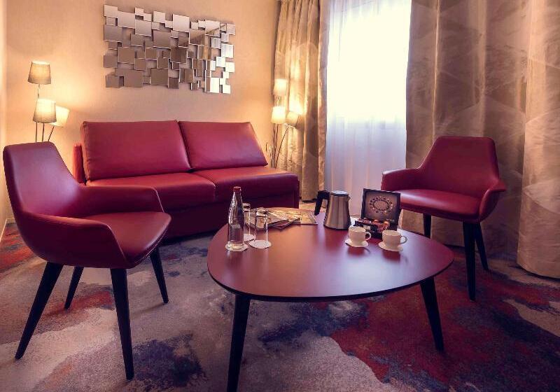 בית מלון כפרי Hôtel Mercure Rouen Centre Champdemars