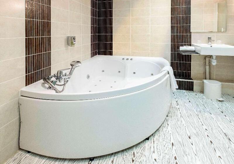 בית מלון כפרי Hôtel Mercure Rouen Centre Champdemars