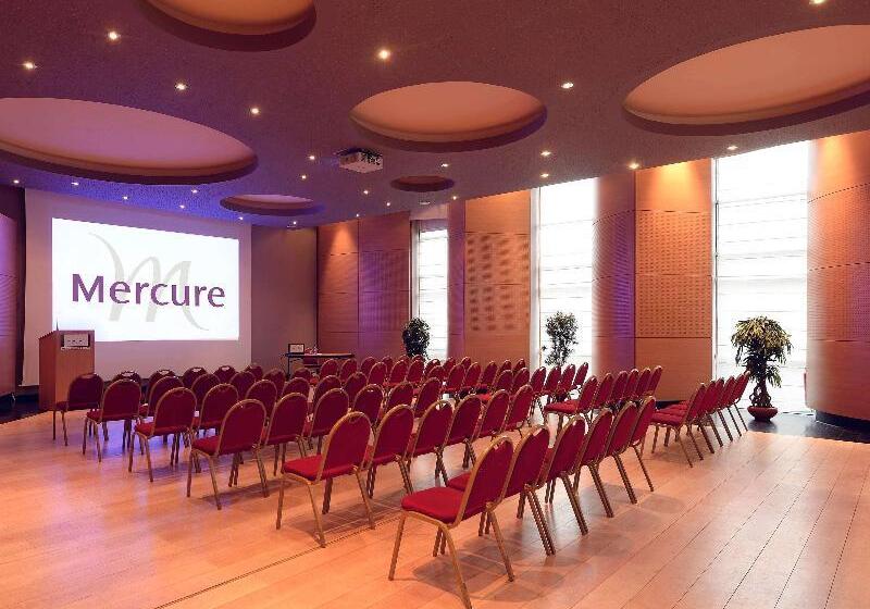 בית מלון כפרי Hôtel Mercure Rouen Centre Champdemars