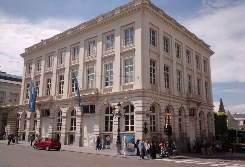 Ibis Hotel Brussels Off Grand Place