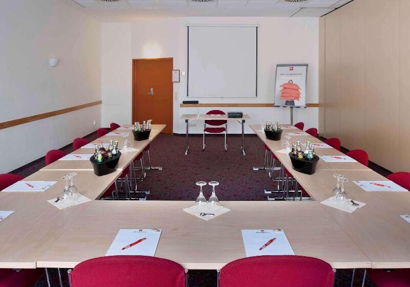 Ibis Hotel Hamburg Alster Centrum