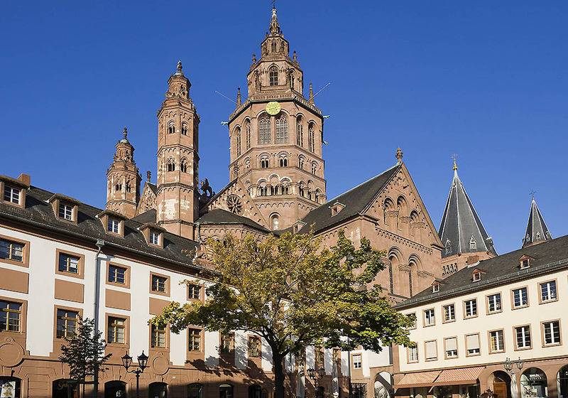 בית מלון כפרי Ibis Mainz City