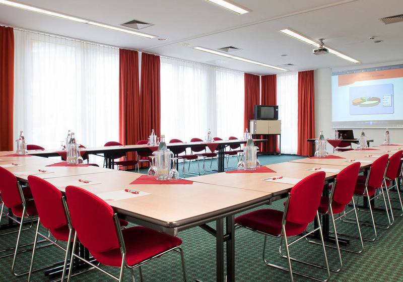 בית מלון כפרי Ibis Mainz City