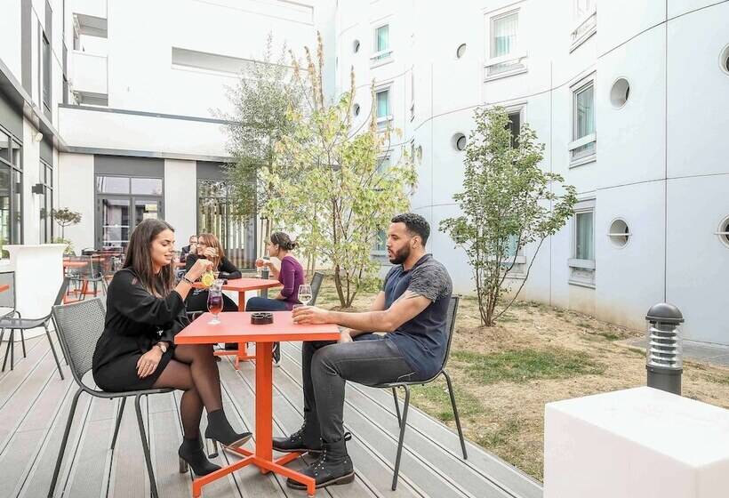 בית מלון כפרי Ibis Paris Coeur D'Orly Airport