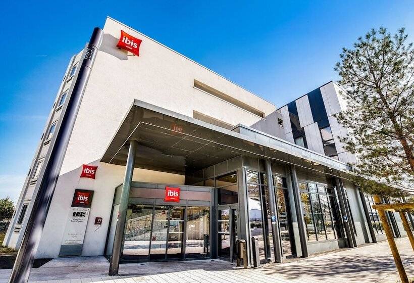 בית מלון כפרי Ibis Paris Coeur D'Orly Airport