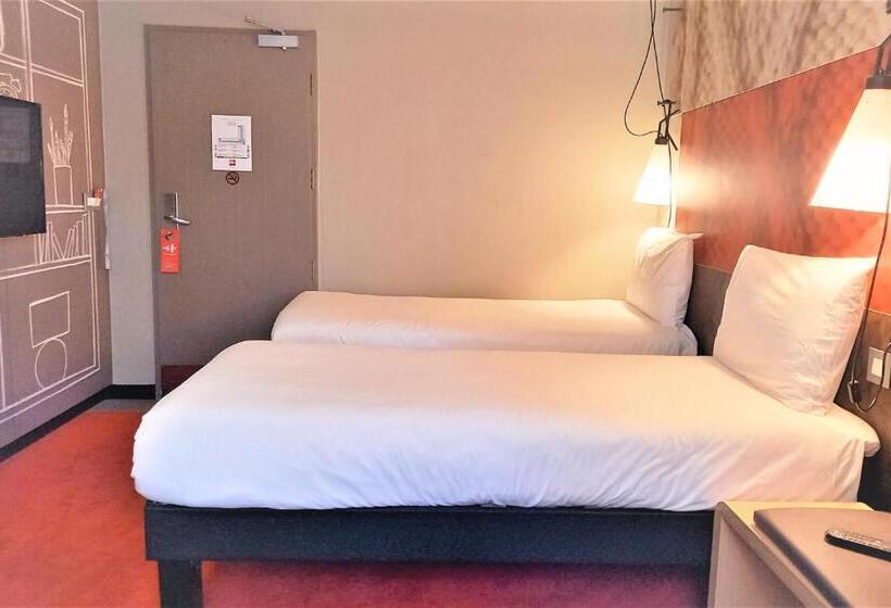 Отель Ibis Portsmouth
