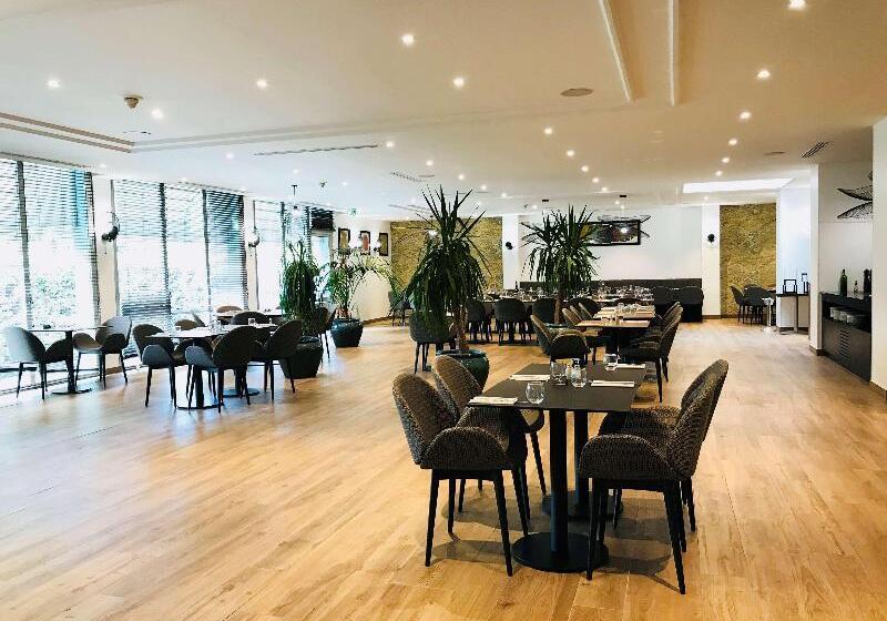 Отель Inn Paris CDG Airport