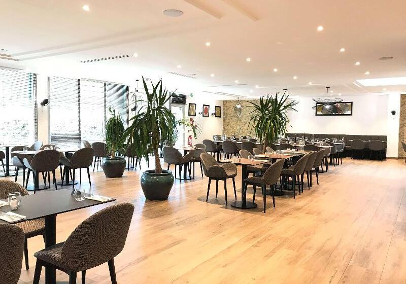 Отель Inn Paris CDG Airport