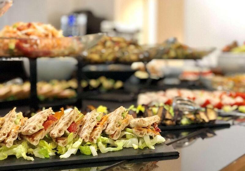 Отель Inn Paris CDG Airport