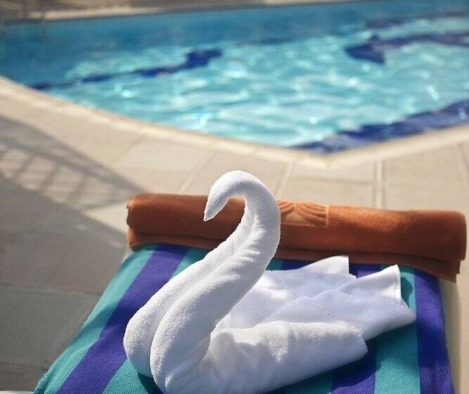 בית מלון כפרי Jumeira Rotana – Dubai