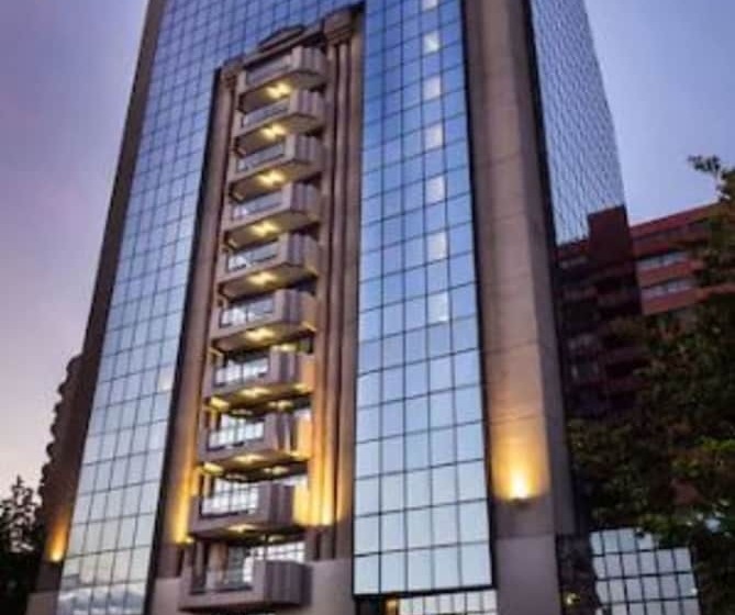 בית מלון כפרי Wyndham Garden Santiago Kennedy