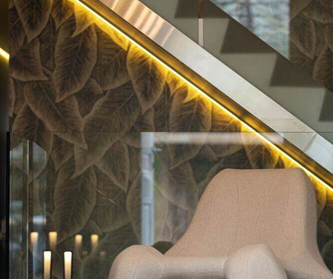 هتل La Butte Aux Bois