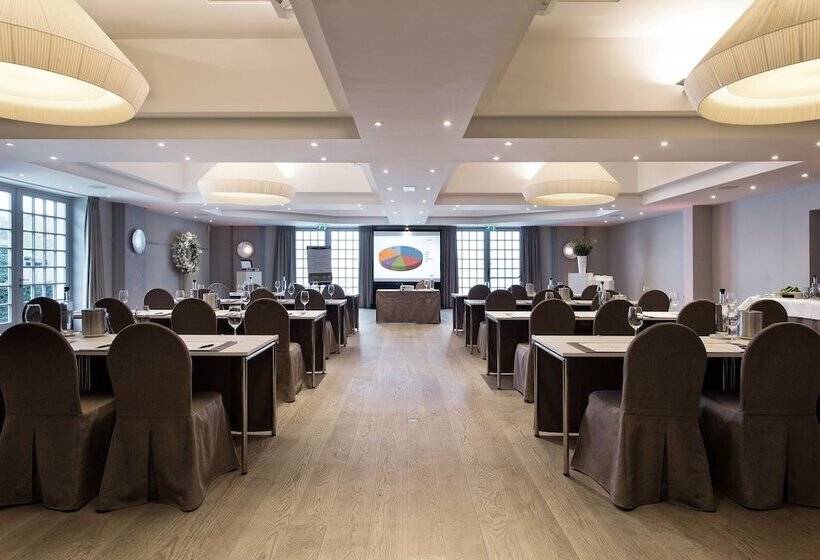 هتل La Butte Aux Bois