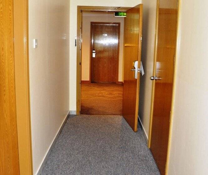 Lavender Hotel Deira