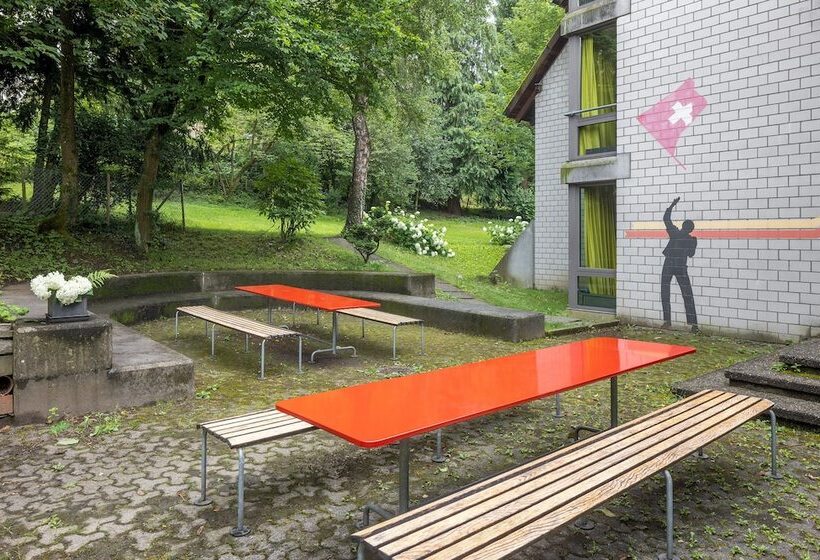בית מלון כפרי Luzern Youth Hostel