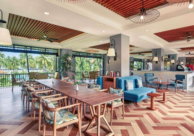 호텔 Manado Tateli Resort And Convention