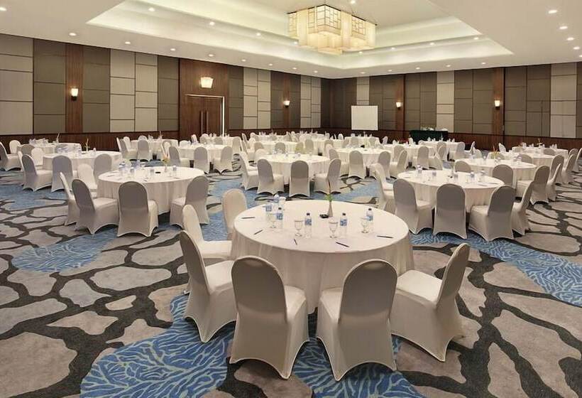 호텔 Manado Tateli Resort And Convention