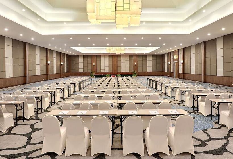 호텔 Manado Tateli Resort And Convention