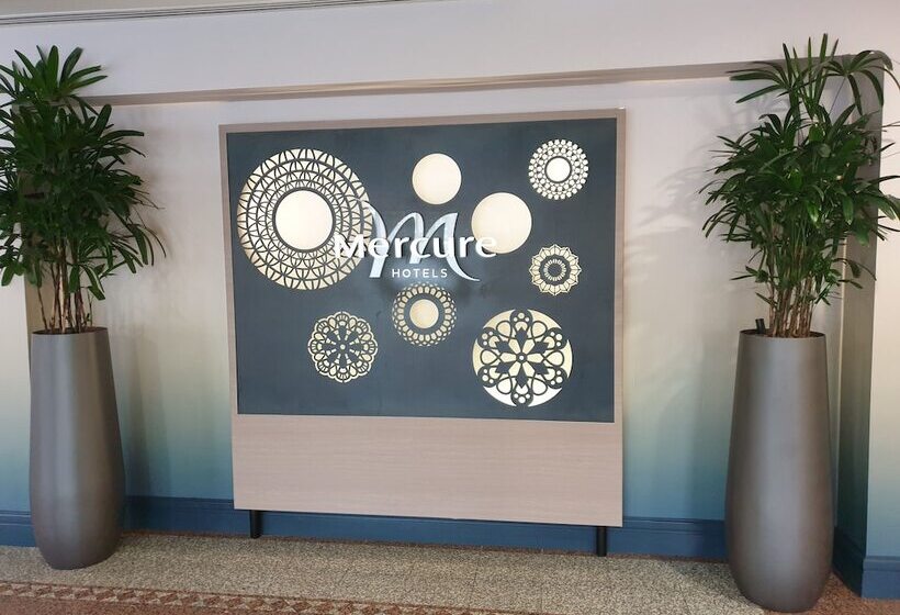 בית מלון כפרי Mercure Nottingham Sherwood