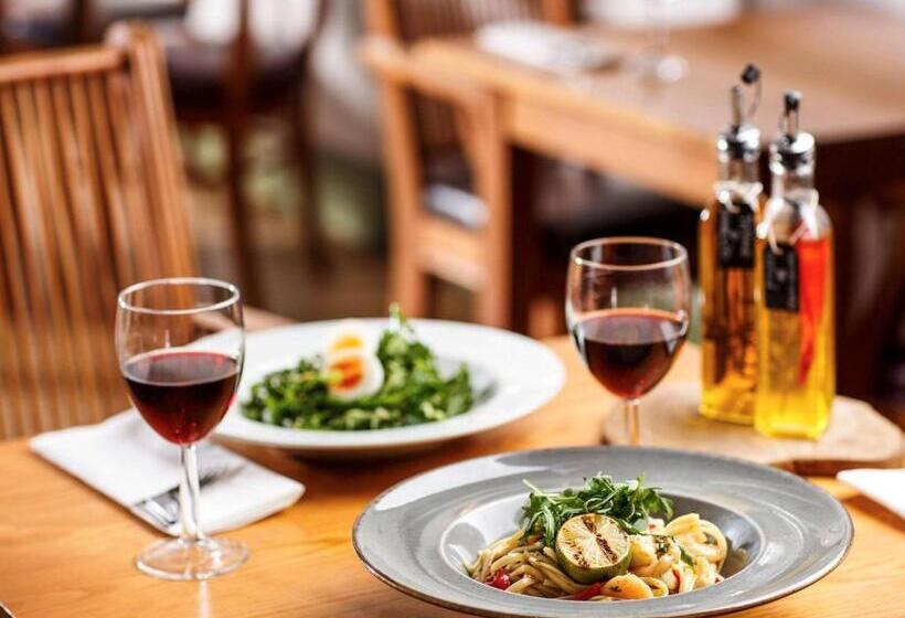 בית מלון כפרי Mercure Nottingham Sherwood