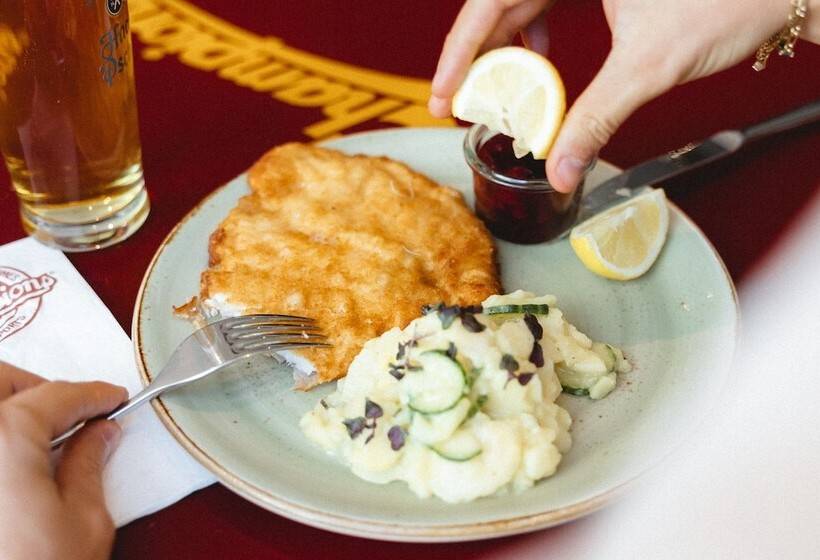 هتل Munich Marriott