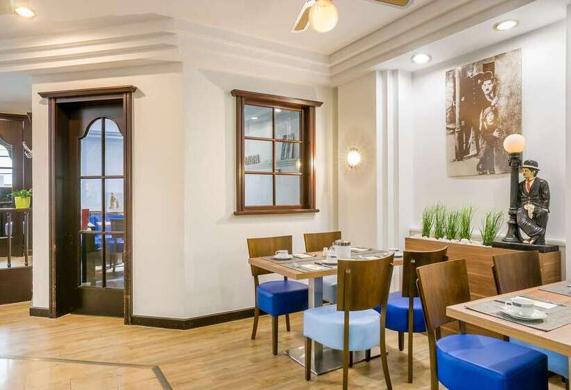 בית מלון כפרי Rega