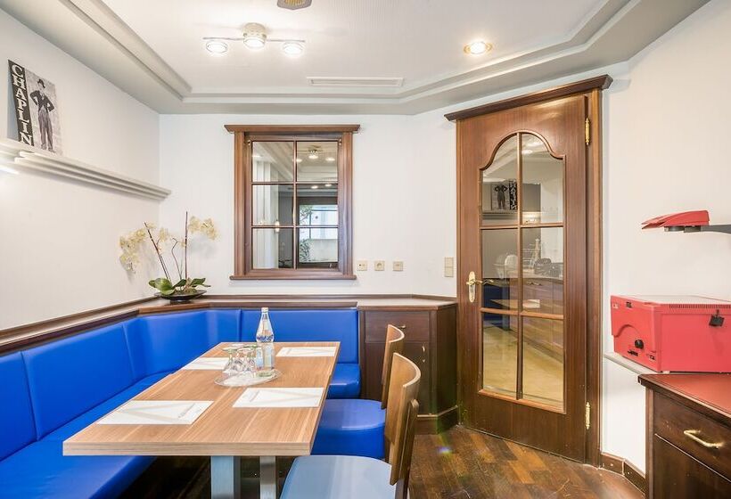 בית מלון כפרי Rega