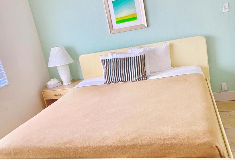 בית מלון כפרי Ocean Surf