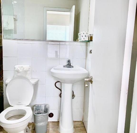 בית מלון כפרי Ocean Surf