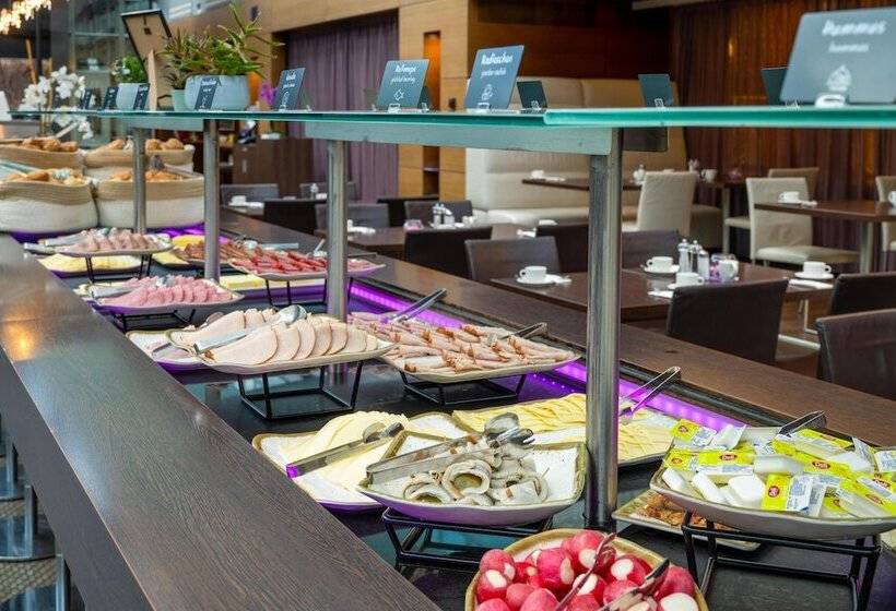 Hotel Park Inn By Radisson Berlin Alexanderplatz