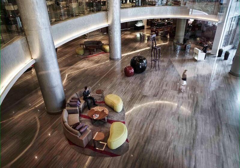 فندق Pullman Hanoi