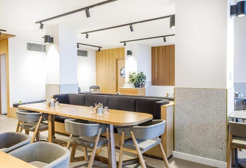 ホテル Quay Perth