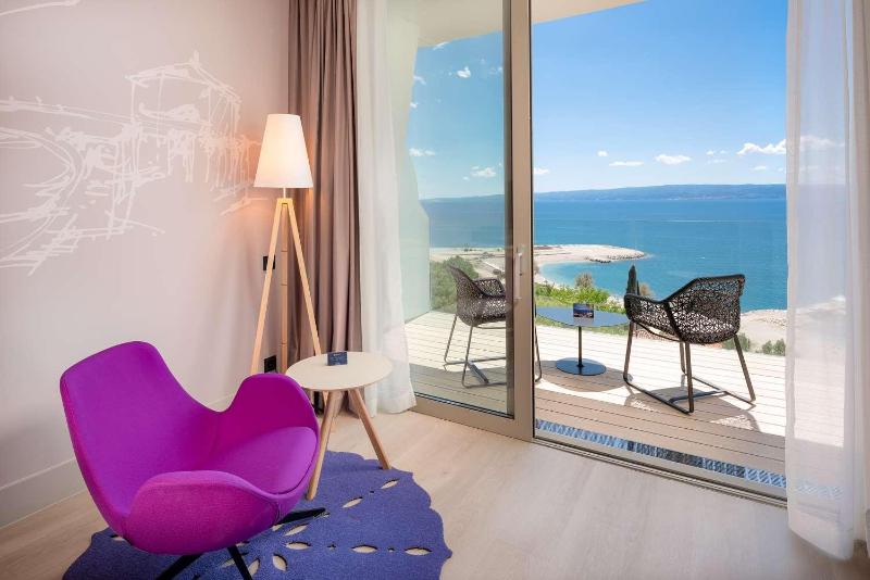 هتل Radisson Blu Resort & Spa