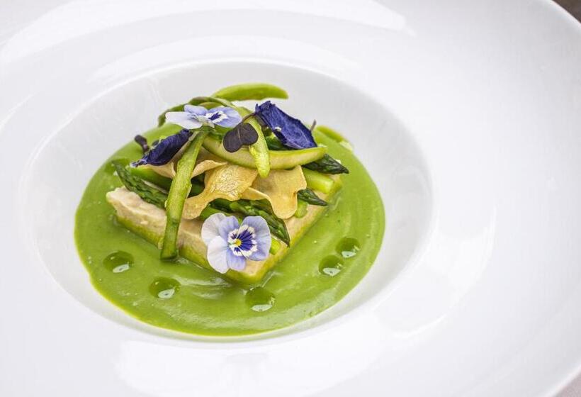 هتل Relais & Chateaux Stikliai