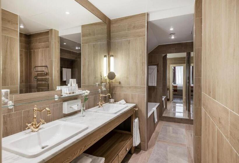 هتل Relais & Chateaux Stikliai