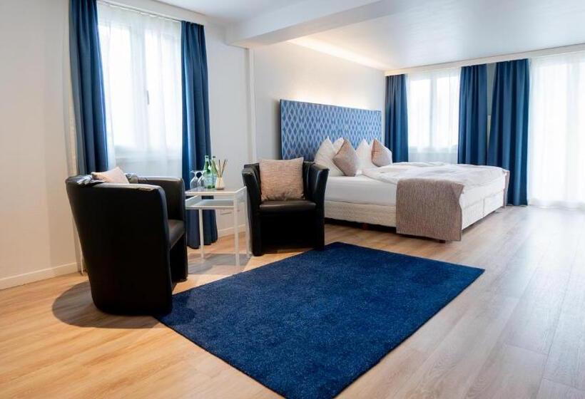 酒店 & Restaurant Rössli