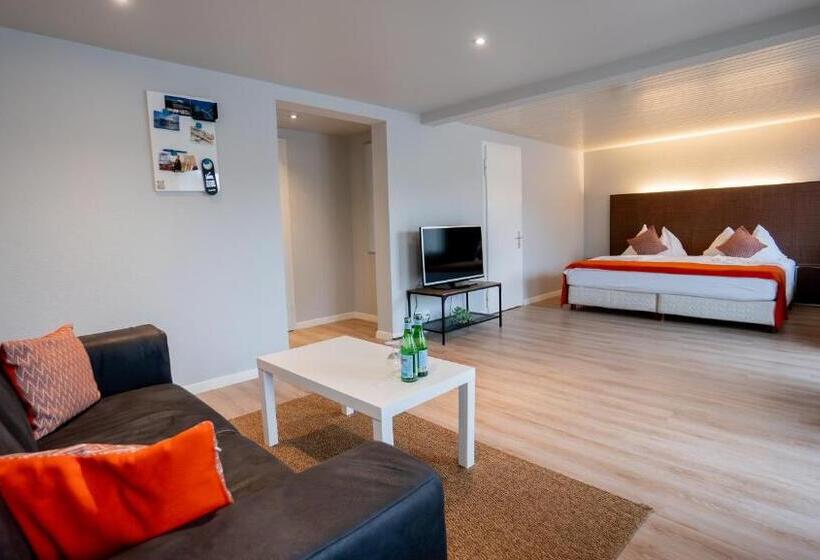 酒店 & Restaurant Rössli