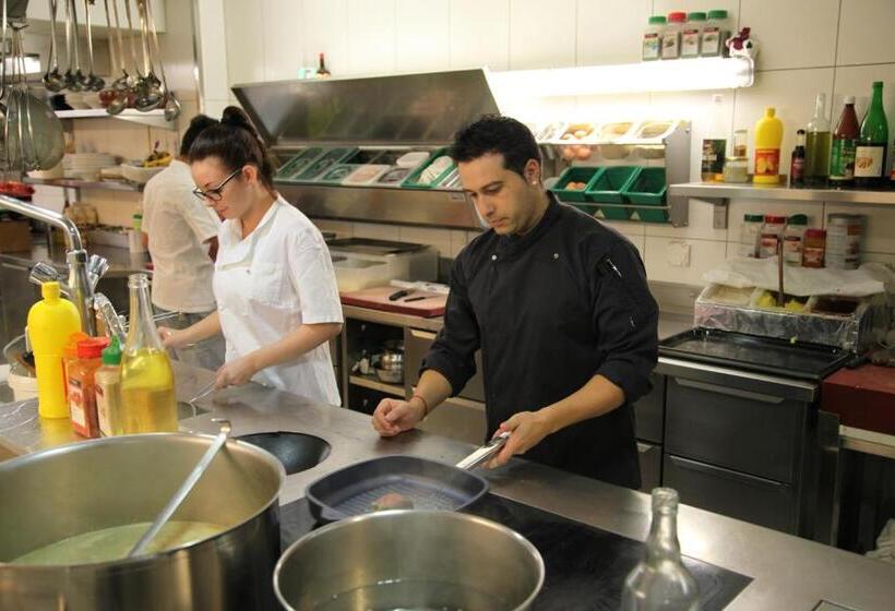 فندق & Restaurant Rössli