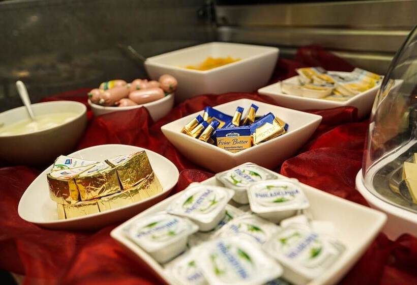 Отель Scala Frankfurt City Centre